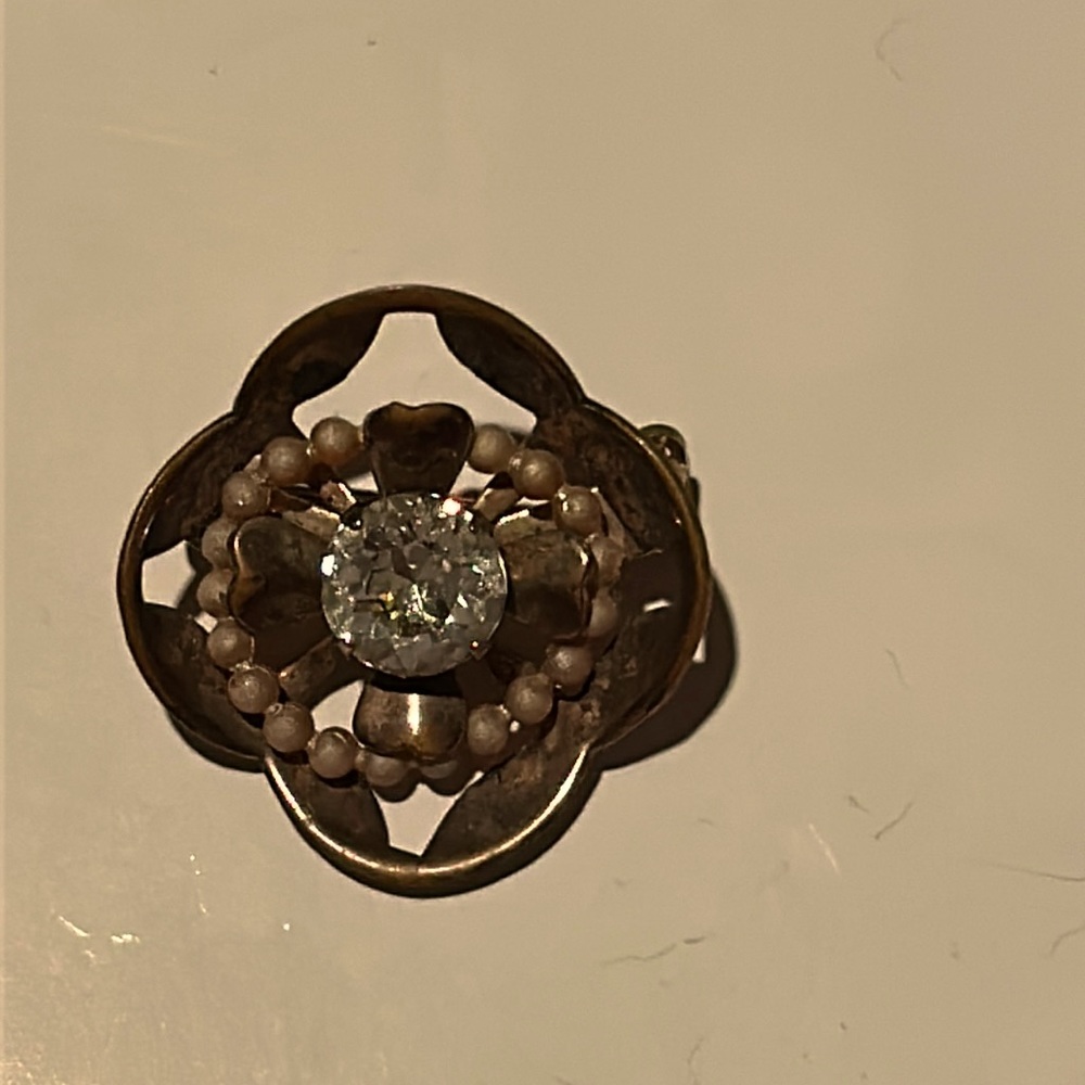 Vintage Gold Brooch Pin with Pearls & CZ Stone